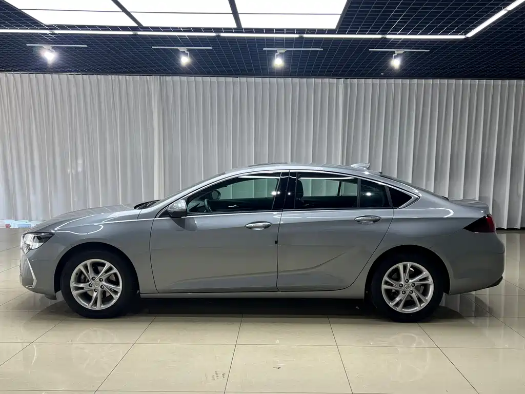 Buick Regal — фото 3