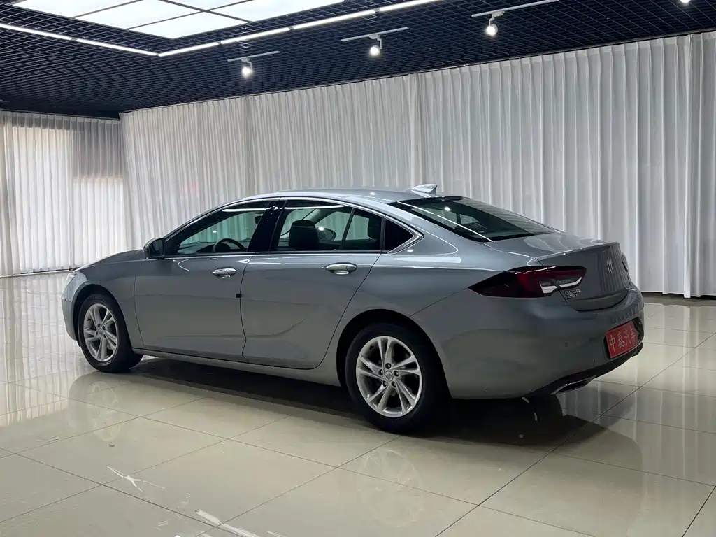 Buick Regal — фото 4