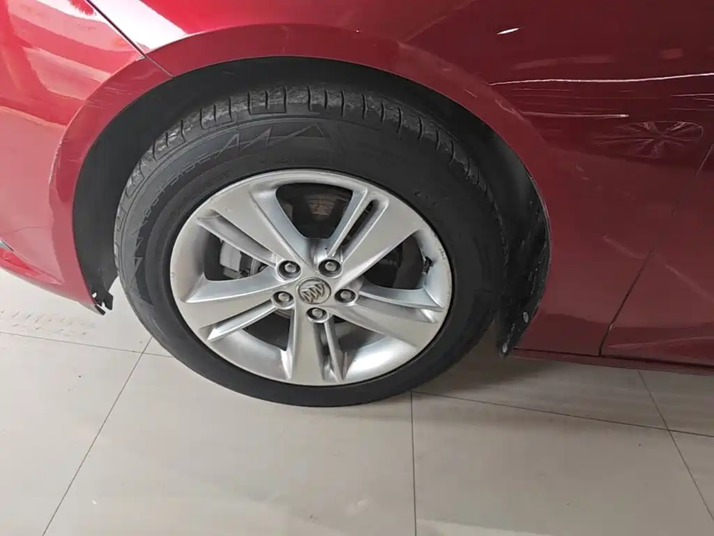 Buick Regal — фото 23