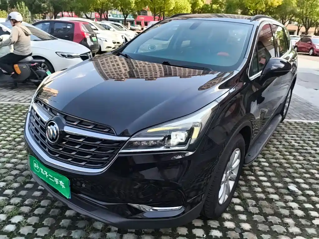 Buick Envision Plus — фото 2