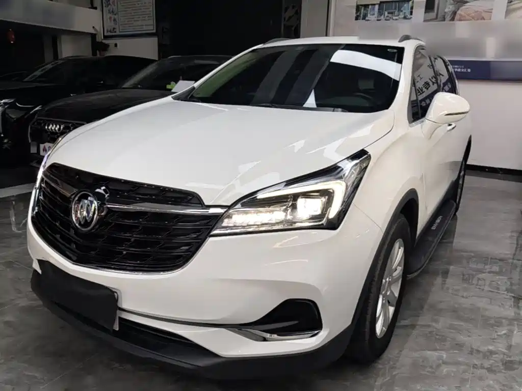 Buick Envision Plus — фото 2