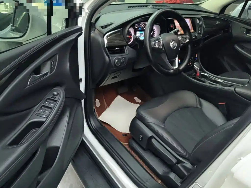 Buick Envision Plus — фото 16