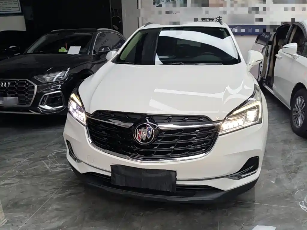 Buick Envision Plus — фото 3