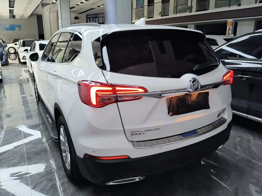 Buick Envision Plus — фото 5