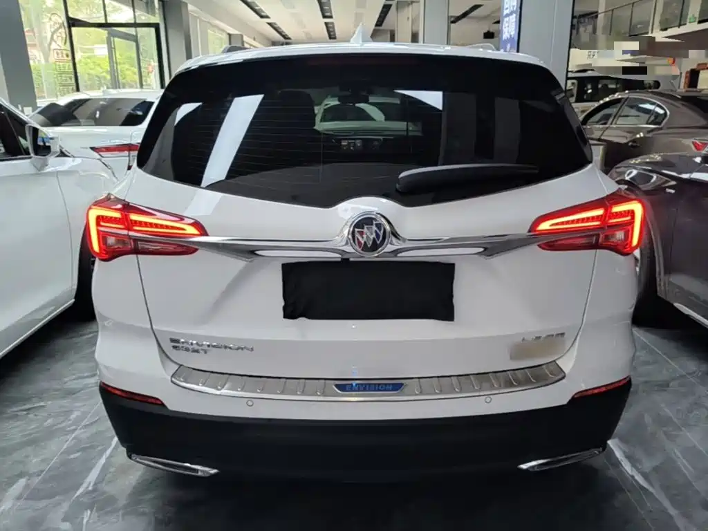 Buick Envision Plus — фото 6