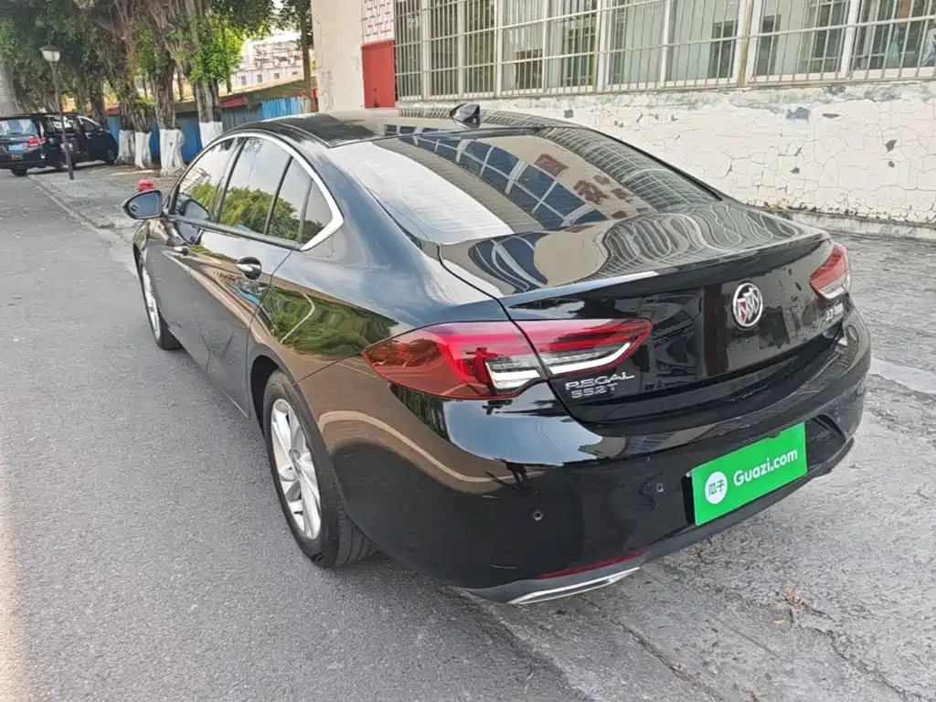 Buick Regal — фото 5