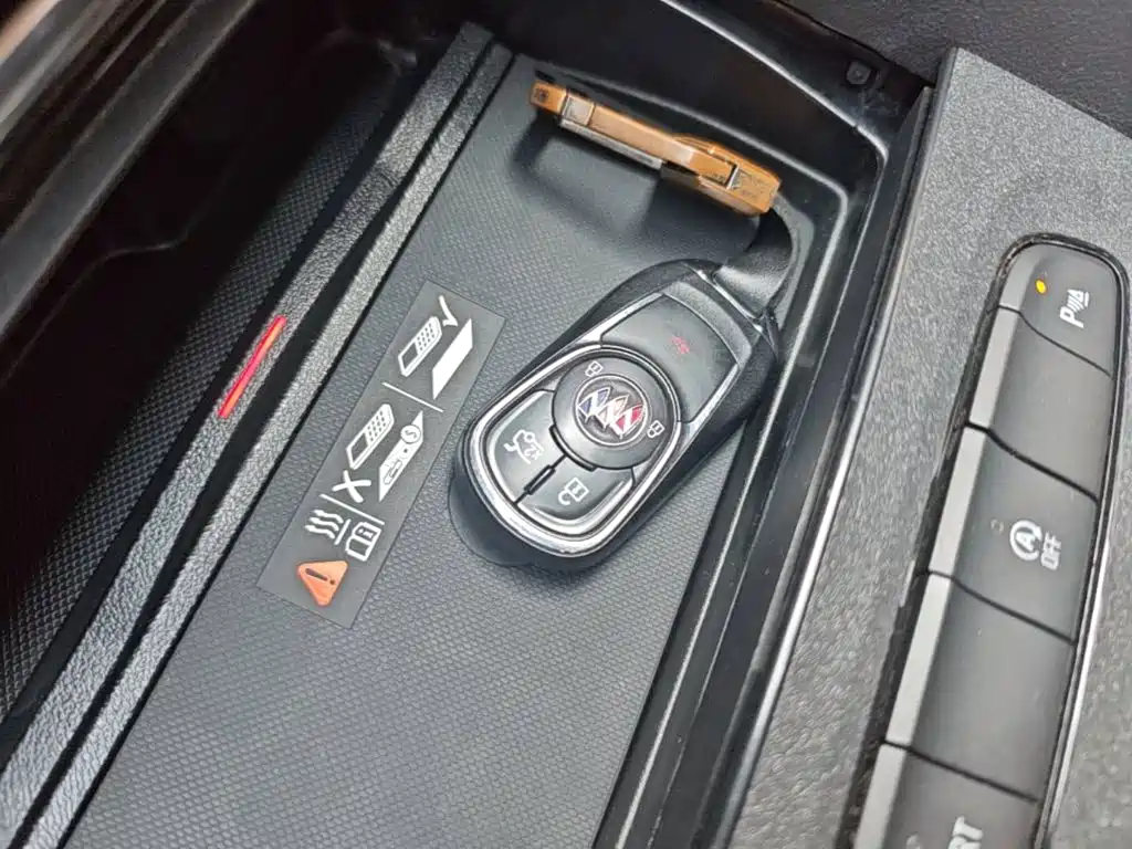 Buick Regal — фото 9