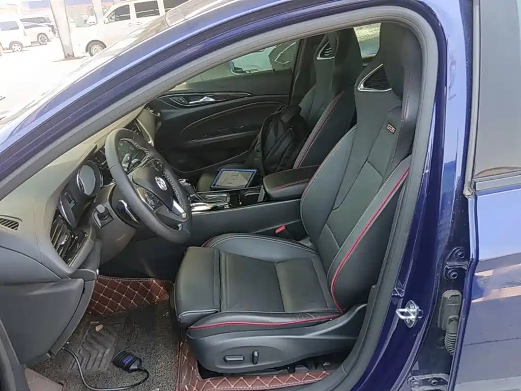 Buick Regal — фото 15