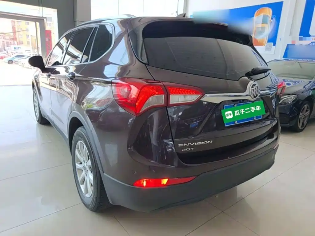 Buick Envision Plus — фото 5