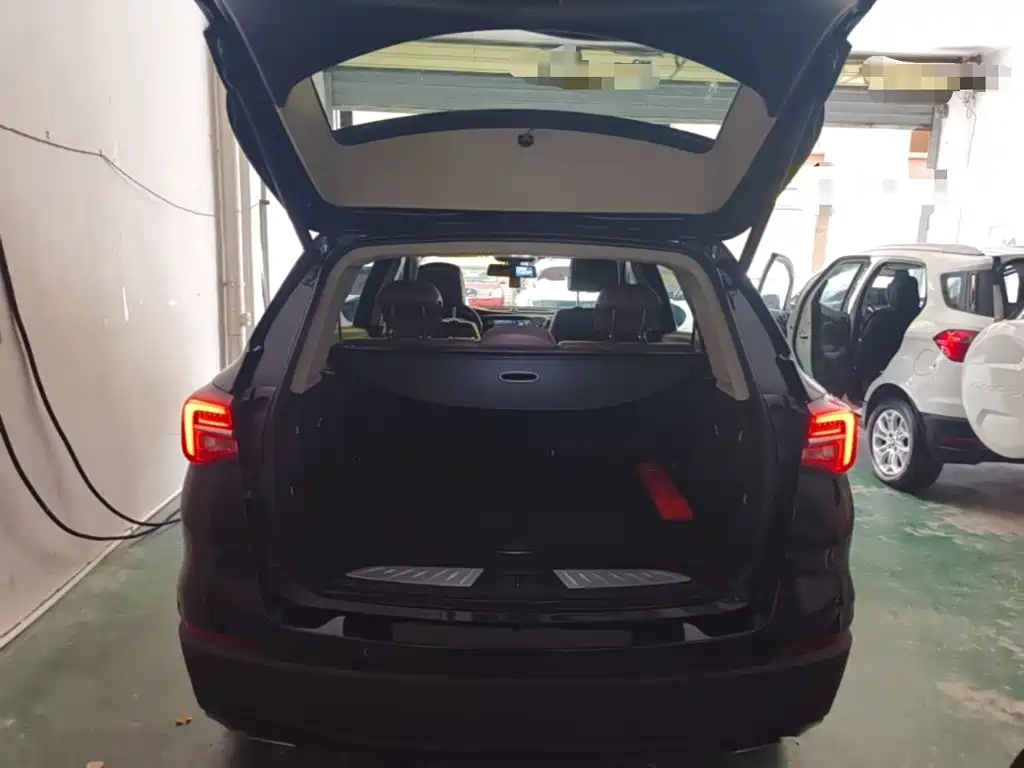 Buick Envision Plus — фото 19