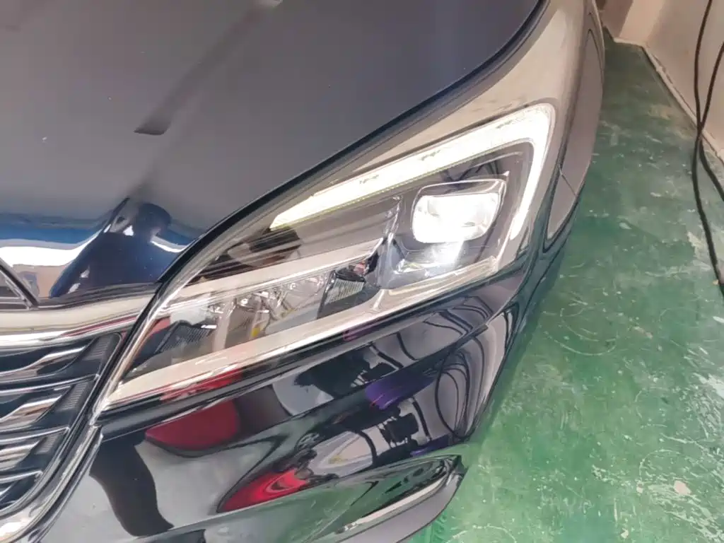 Buick Envision Plus — фото 24