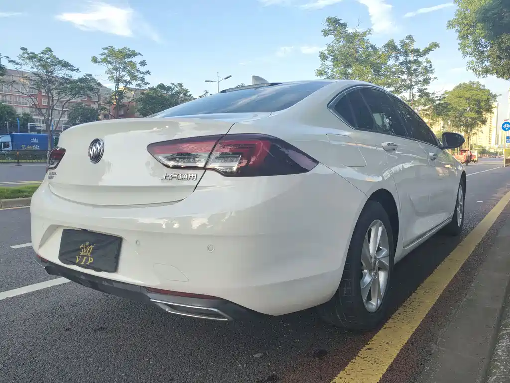 Buick Regal — фото 5