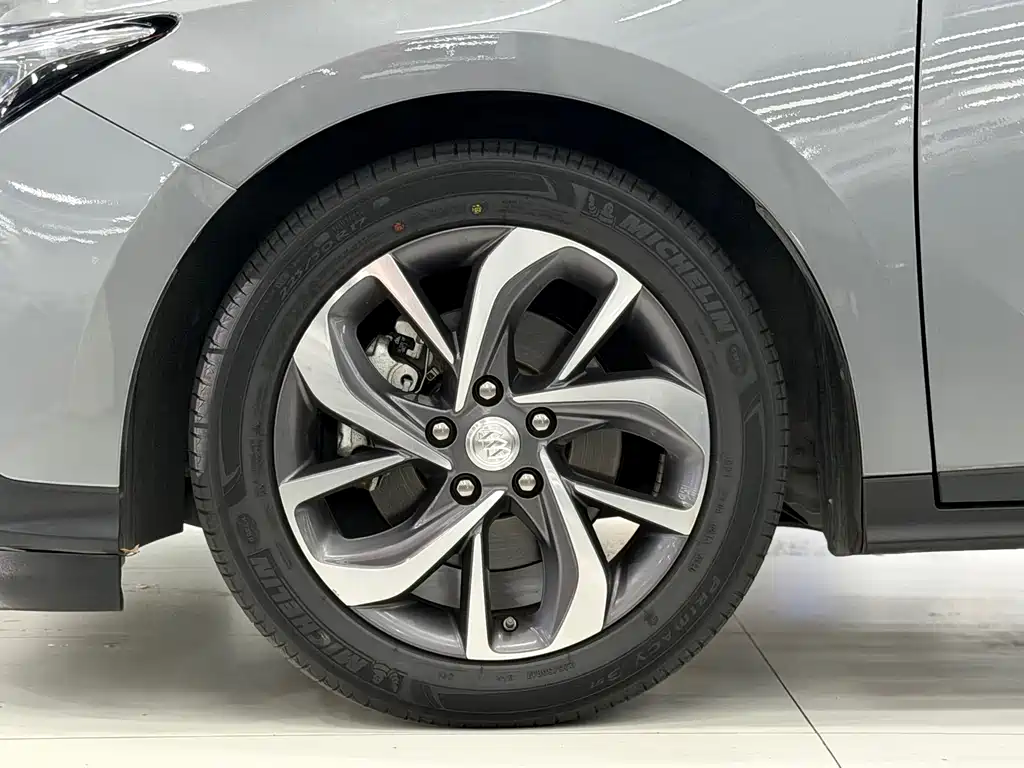 Buick Velite 6 — фото 17