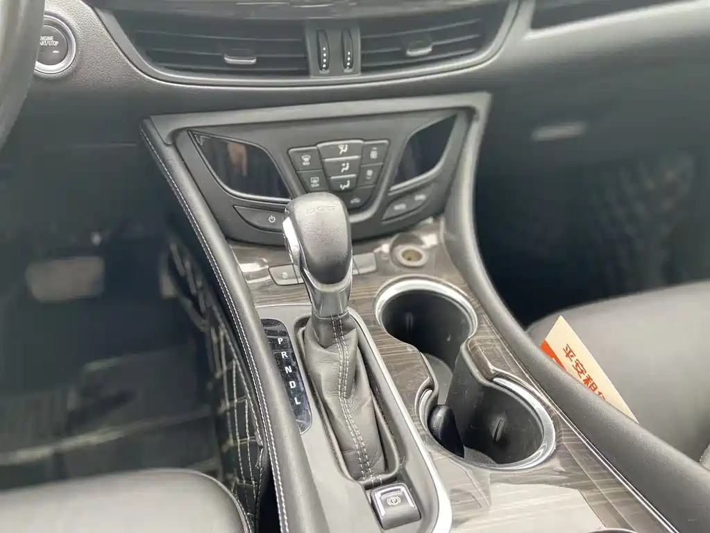 Buick Envision Plus — фото 10