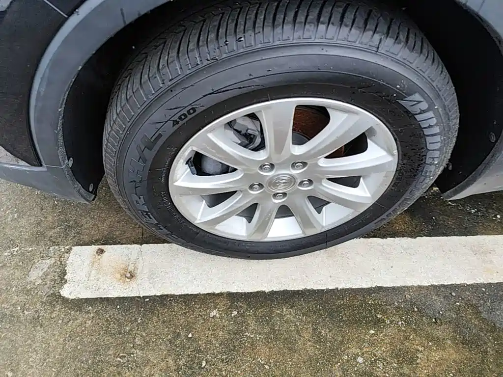 Buick Envision Plus — фото 23