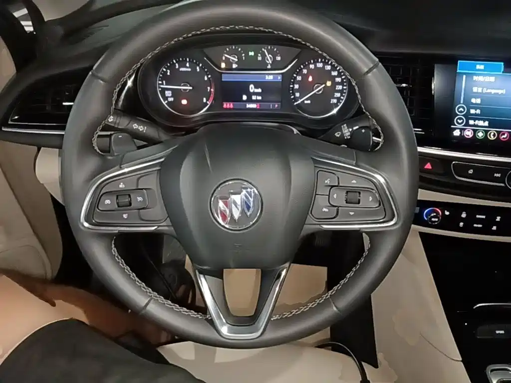 Buick Regal — фото 11