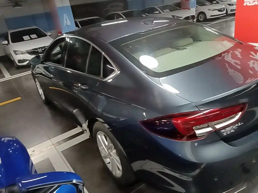 Buick Regal — фото 5