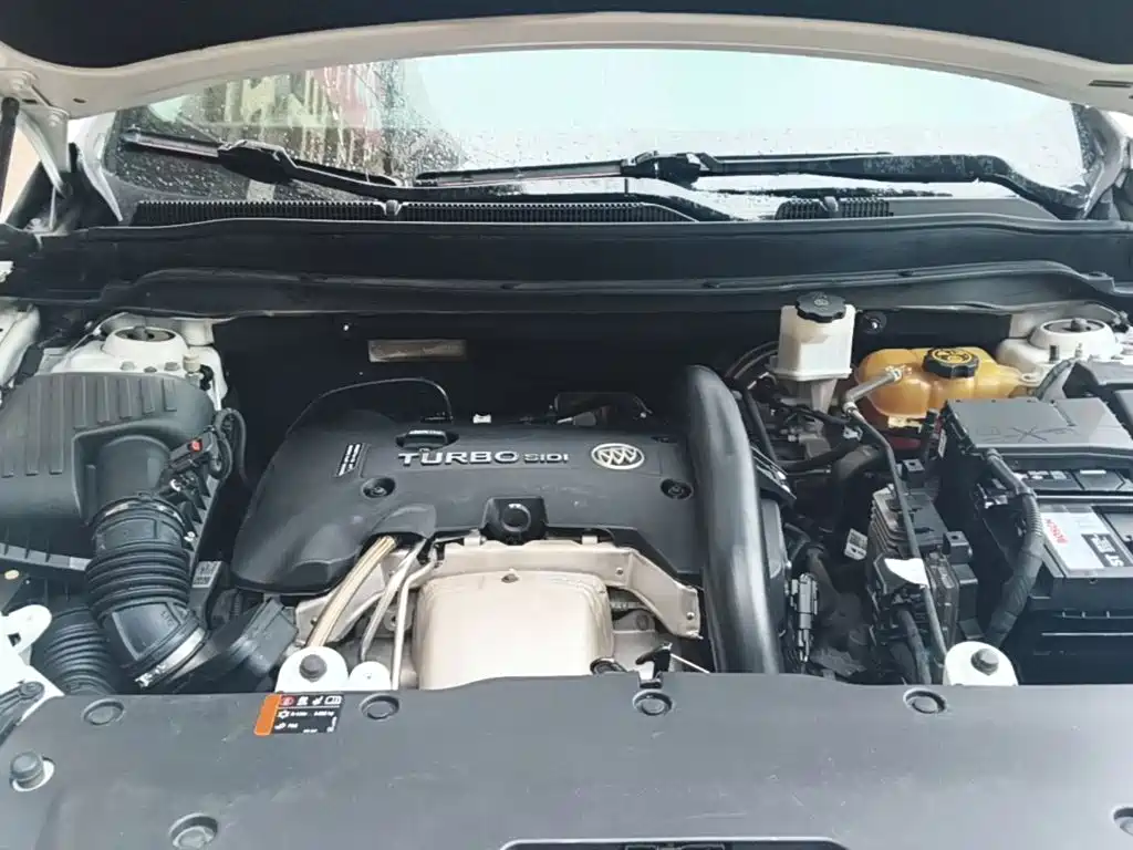 Buick Envision Plus — фото 20