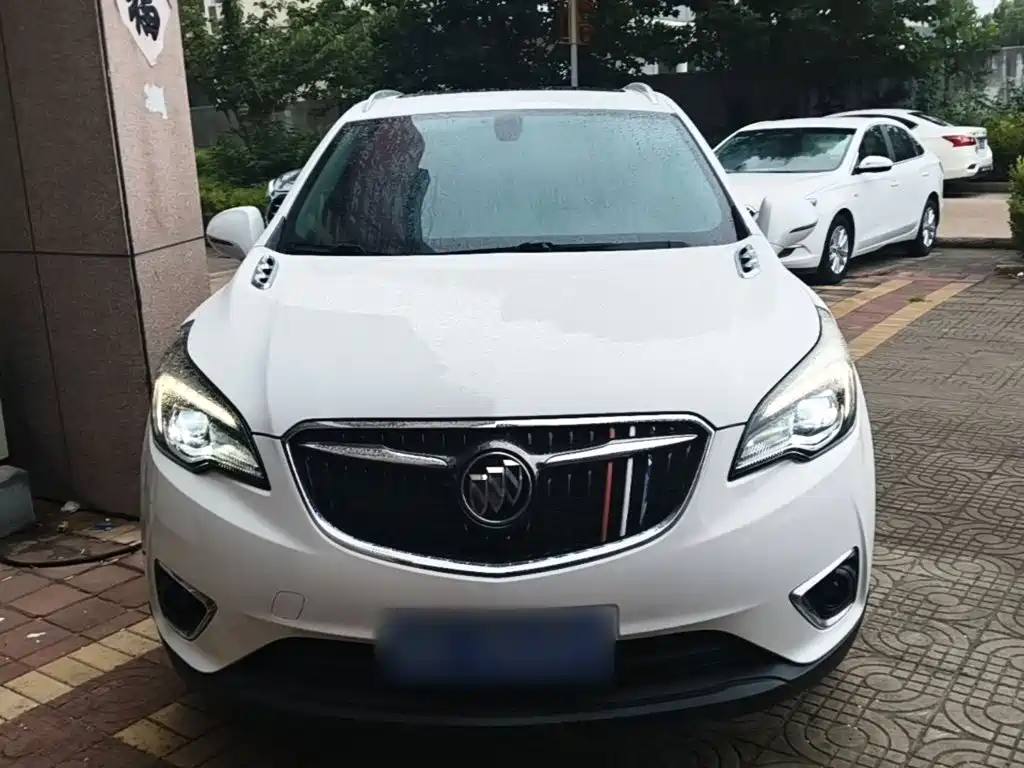 Buick Envision Plus — фото 3