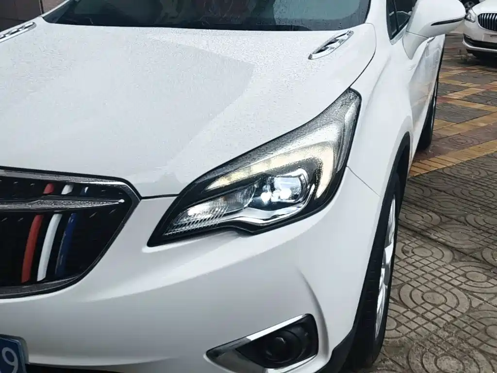 Buick Envision Plus — фото 24