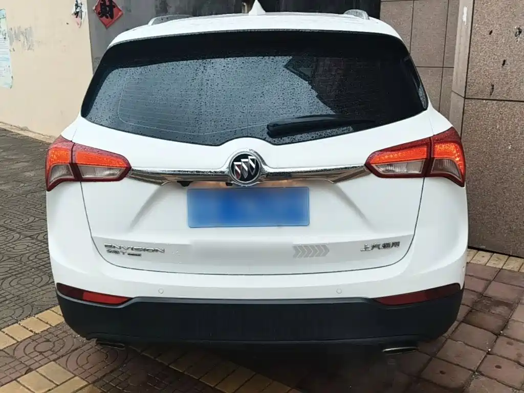 Buick Envision Plus — фото 6