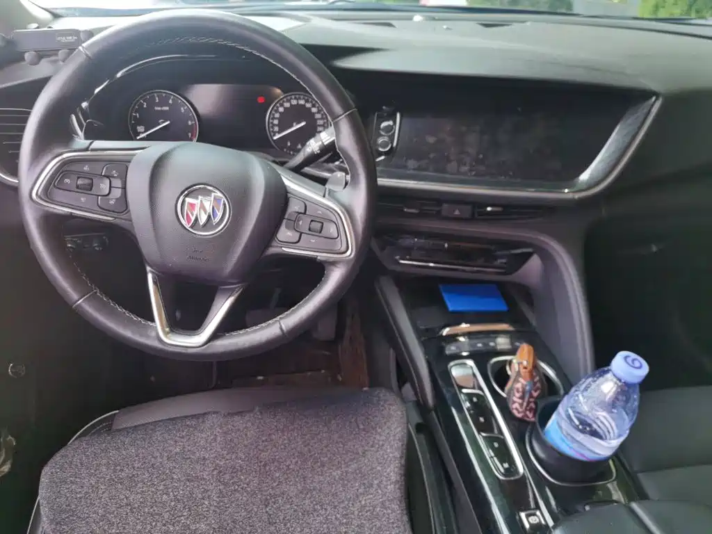 Buick Envision Plus — фото 13