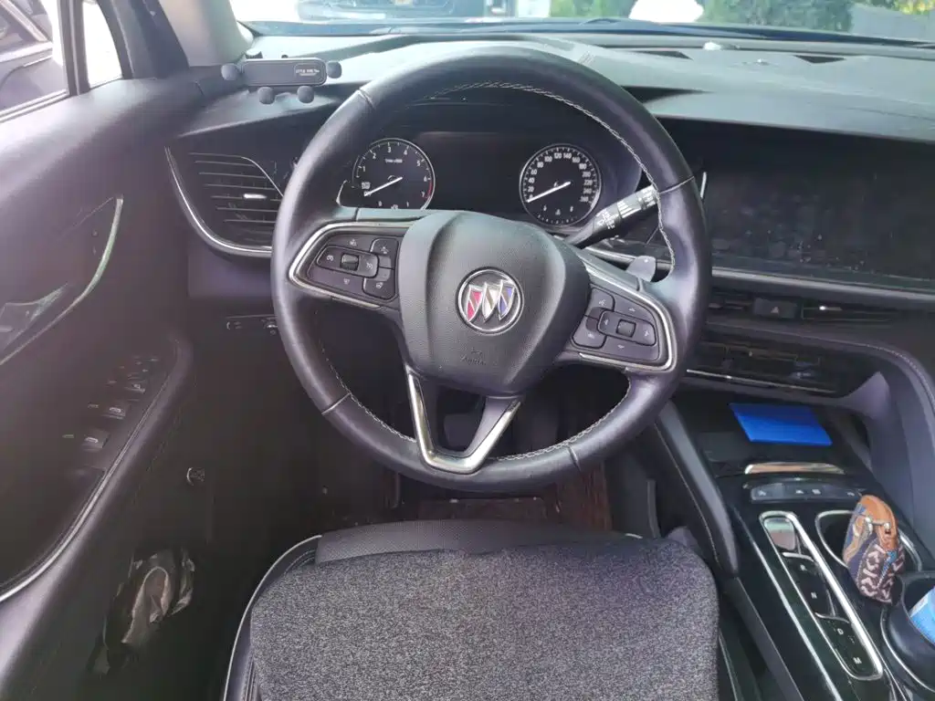 Buick Envision Plus — фото 3