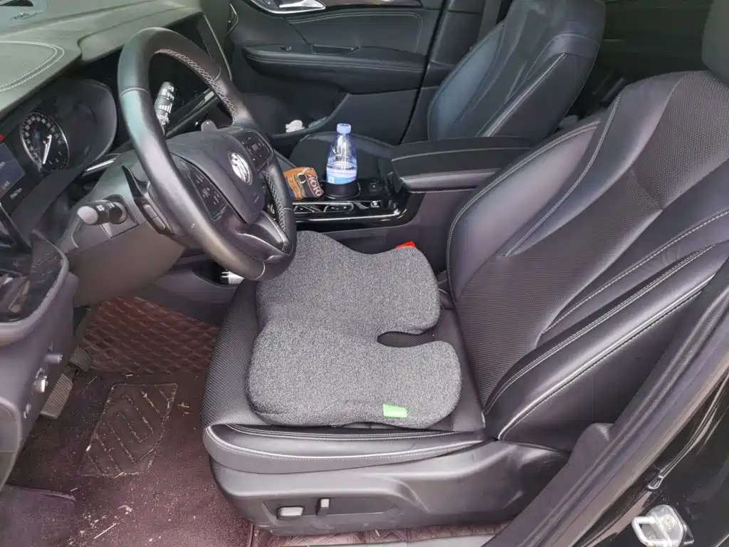 Buick Envision Plus — фото 8