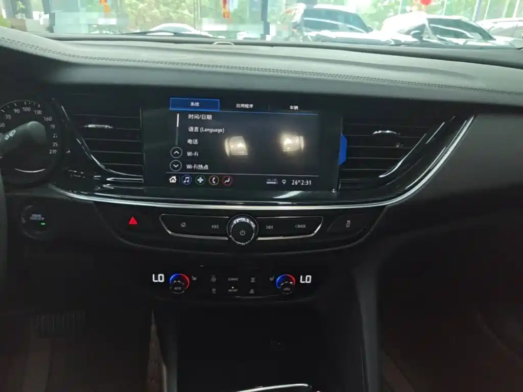 Buick Regal — фото 13