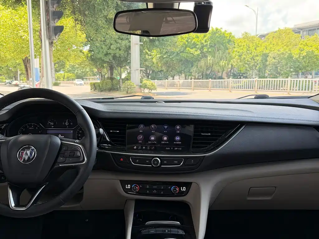 Buick Regal — фото 20