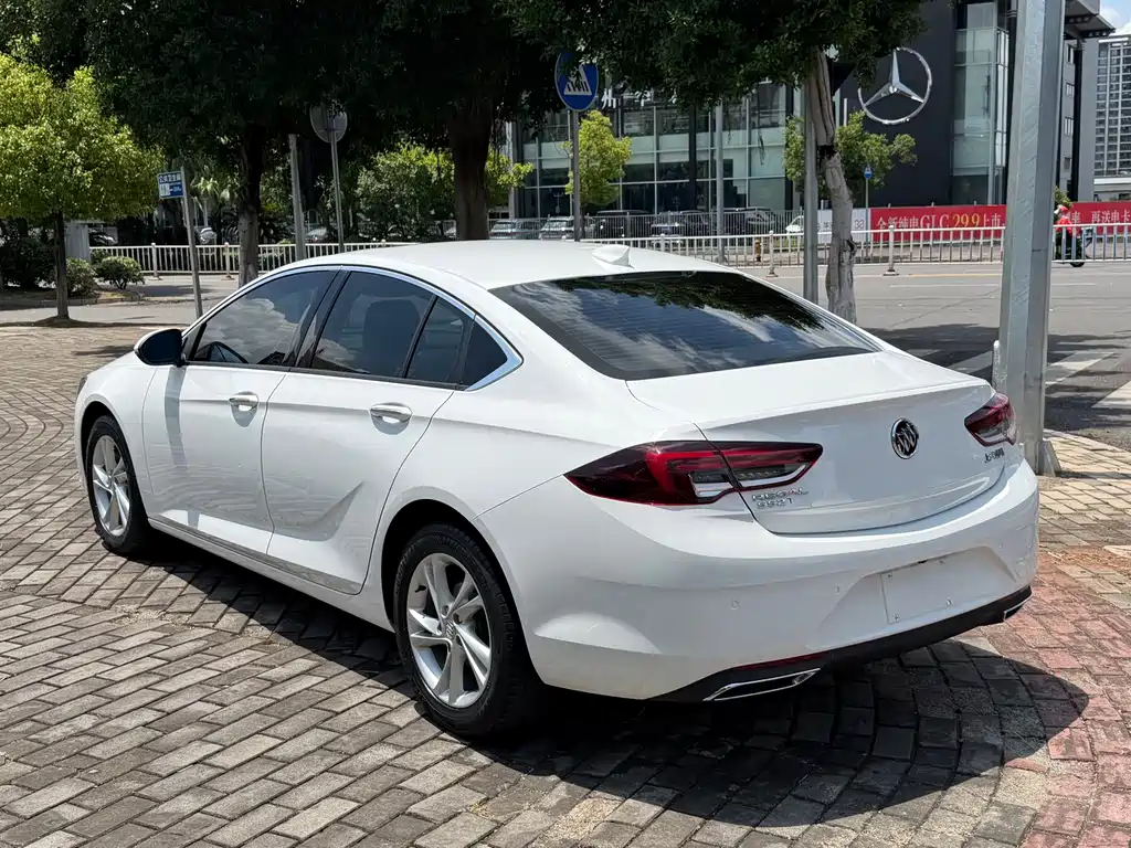Buick Regal — фото 4
