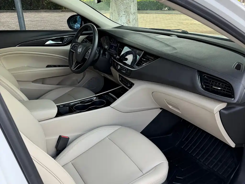 Buick Regal — фото 10