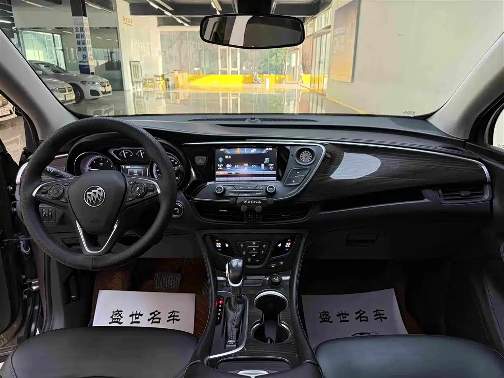 Buick Envision Plus — фото 7
