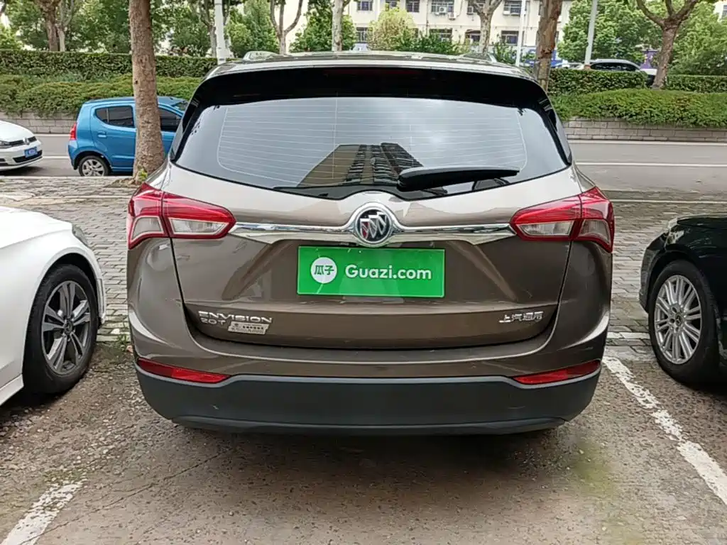 Buick Envision Plus — фото 6