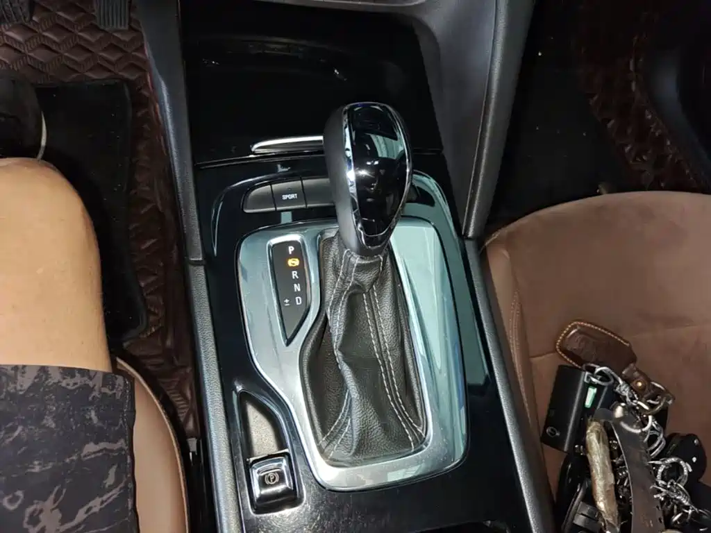 Buick Regal — фото 14