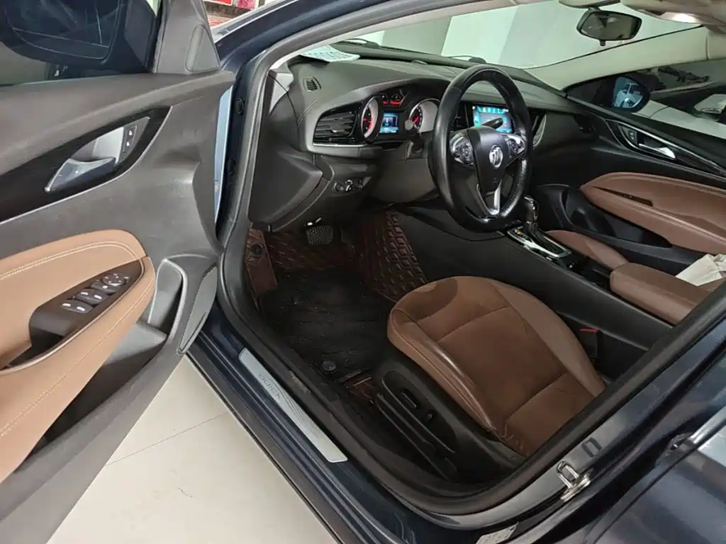 Buick Regal — фото 16