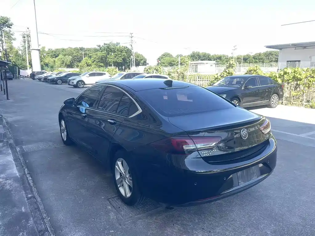 Buick Regal — фото 4