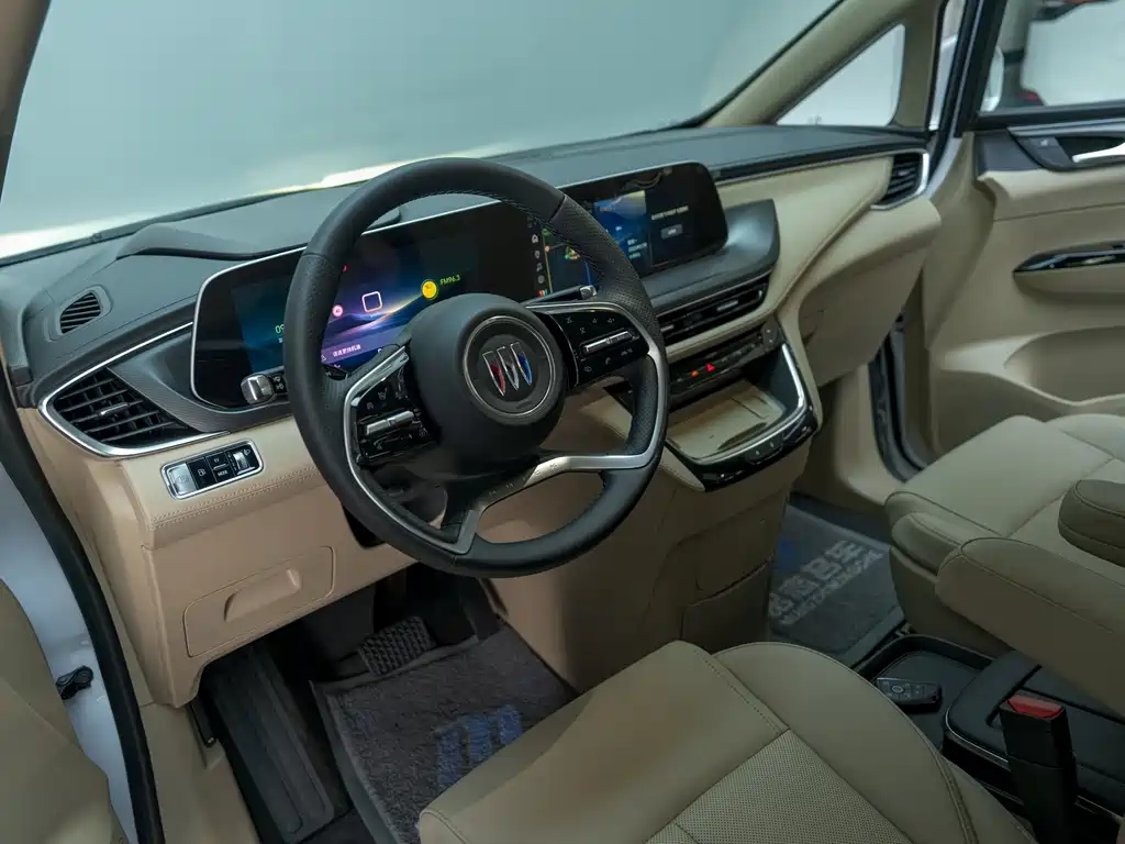Buick GL8 Hybrid — фото 9
