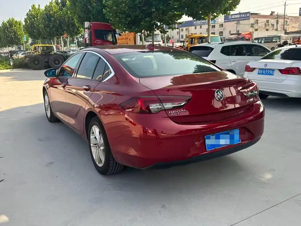 Buick Regal — фото 7