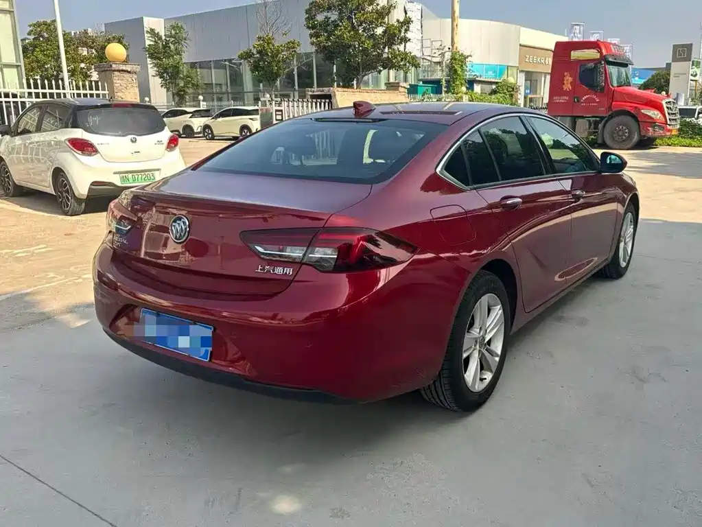 Buick Regal — фото 9