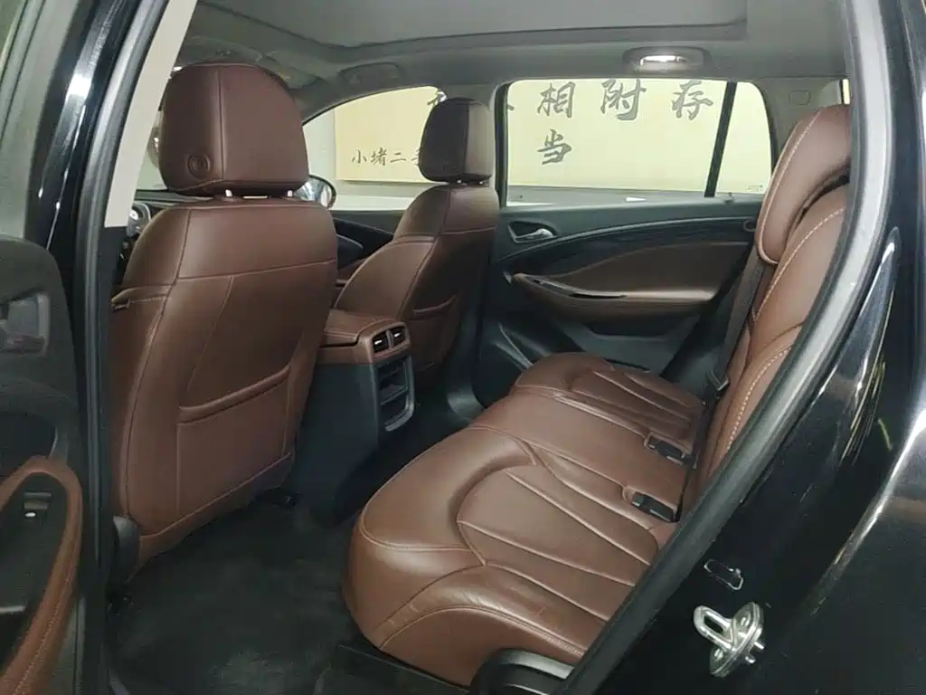 Buick Envision Plus — фото 17