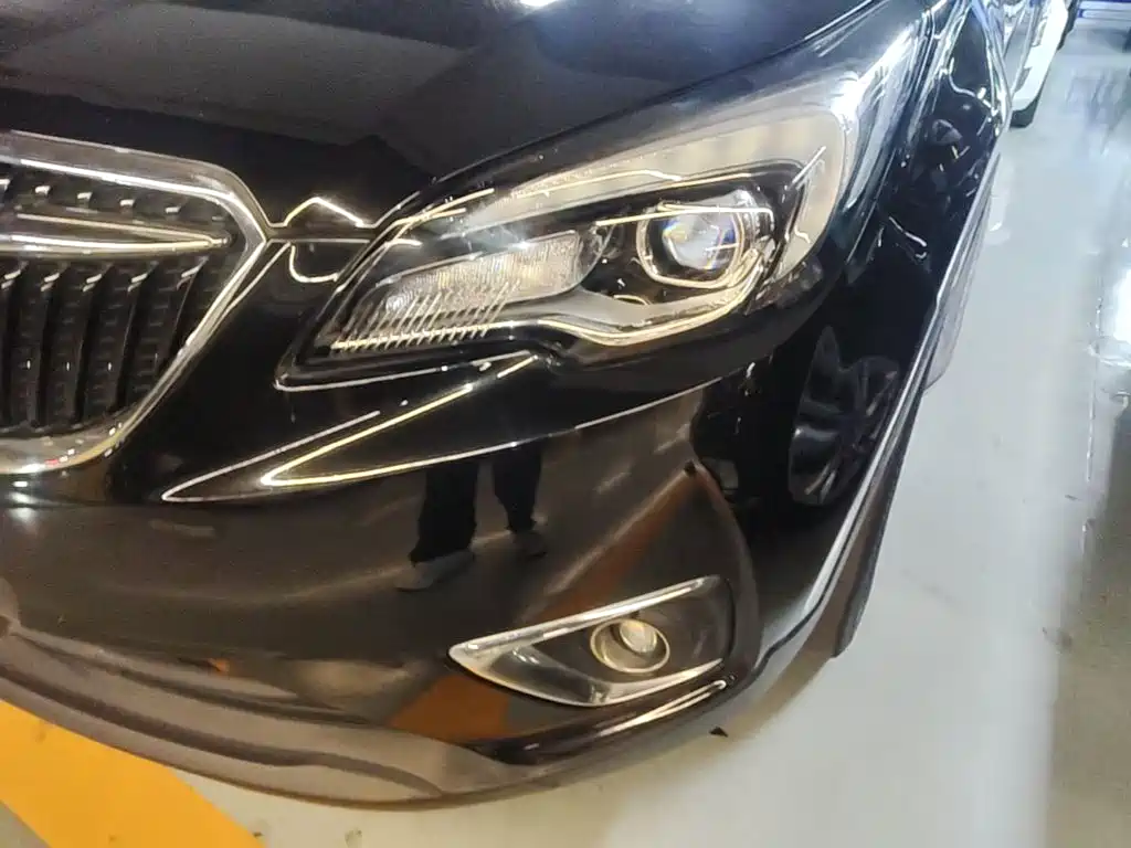 Buick Envision Plus — фото 24