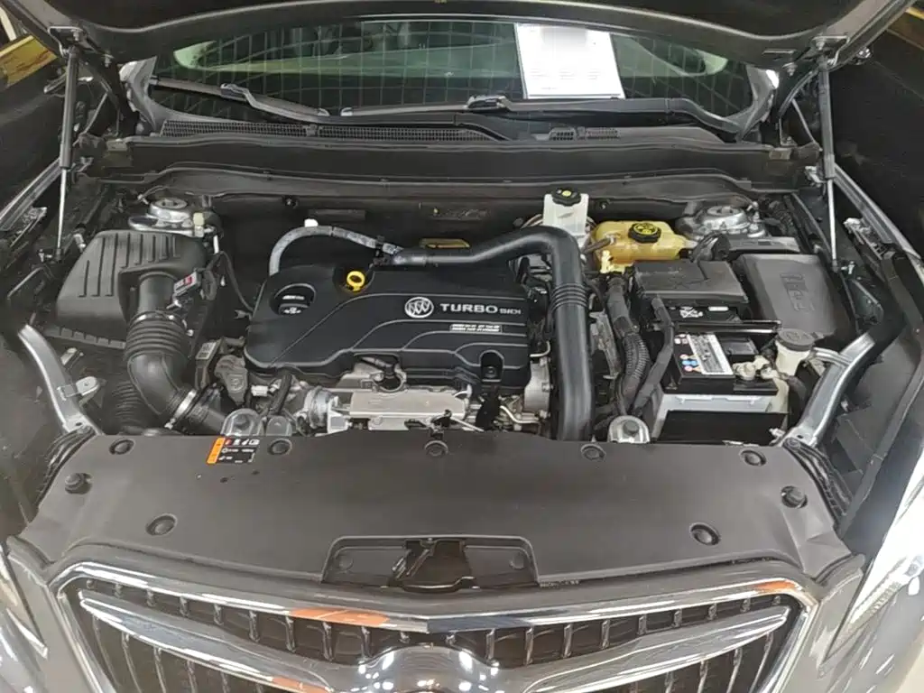 Buick Envision Plus — фото 20