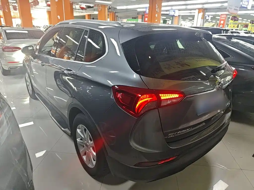 Buick Envision Plus — фото 5