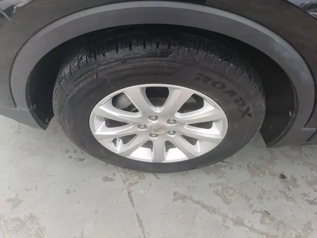 Buick Envision Plus — фото 23