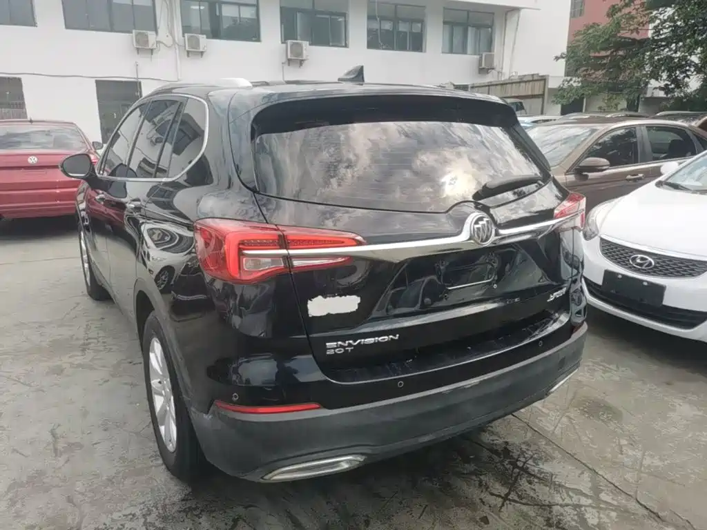 Buick Envision Plus — фото 5