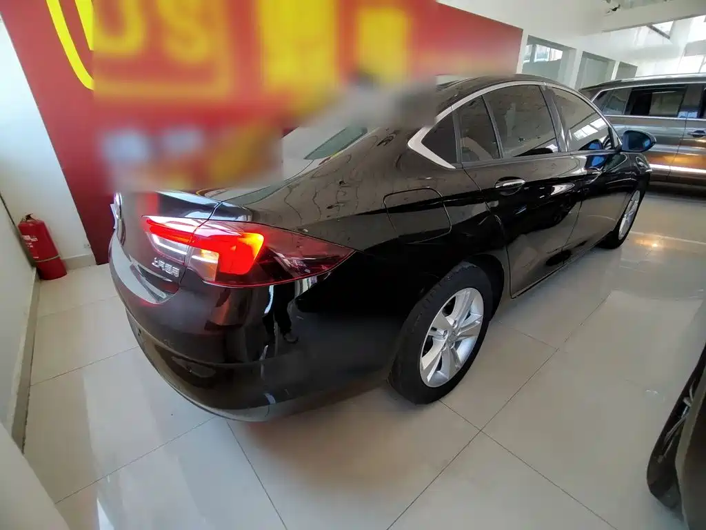 Buick Regal — фото 7
