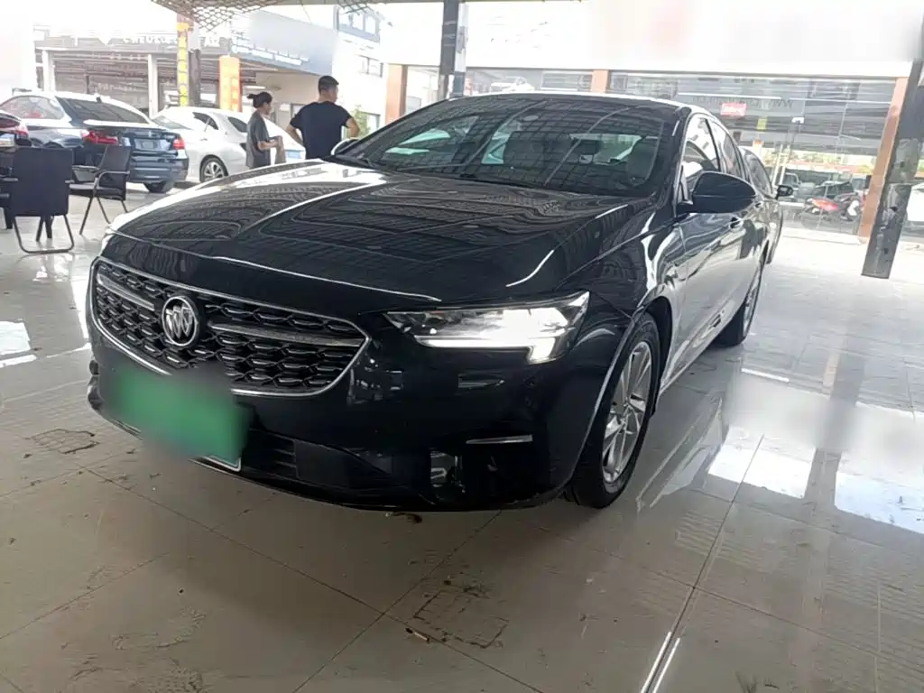 Buick Regal — фото 2