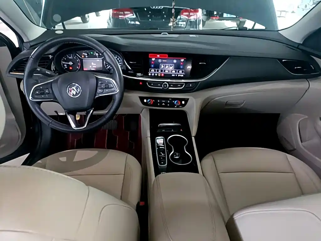 Buick Regal — фото 10