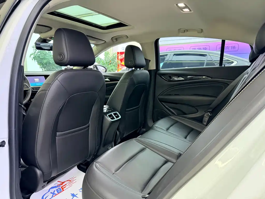 Buick Regal — фото 7